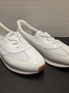 Skechers Mark Nason Hands Free Slip-in Women's White Retro Sneaker NWOT Sz 10